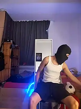 Snapshot of Dennis_2024 chatting on January 2025 09:24:02 AM Dennis 2024 online show from January 2025 09:24:02 AM