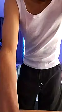 Snapshot of Dennis_2024 chatting on January 2025 04:09:01 PM Dennis 2024 online show from January 2025 04:09:01 PM