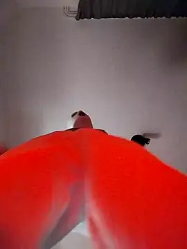 Snapshot of Dennis_2024 chatting on February 2025 09:28:01 PM Dennis 2024 online show from February 2025 09:28:01 PM