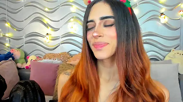 StormiRusso online show from December 2024 02:44:02 AM