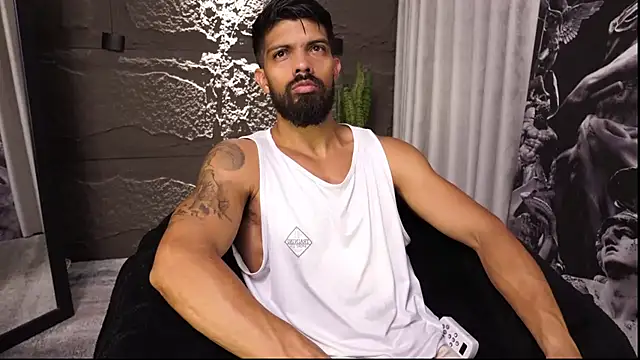 DannSaenz online show from May 2026 06:14:02 PM