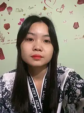 Maeve2k5 online show from December 2024 11:01:01 PM