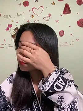 Maeve2k5 online show from December 2024 12:33:02 AM