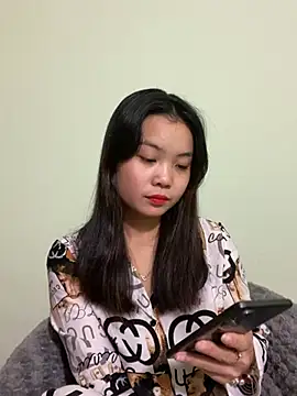 Maeve2k5 online show from December 2024 01:15:02 AM