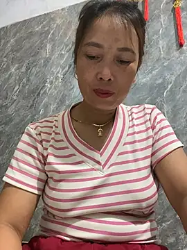 Linaannn online show from July 2026 11:08:01 PM