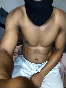 Convertiblechulo online show from May 2026 02:40:01 AM