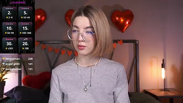 LindaThacker online show from February 2025 11:23:02 AM