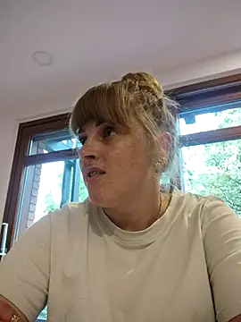 CoddessCrystal online show from September 2025 06:23:02 AM