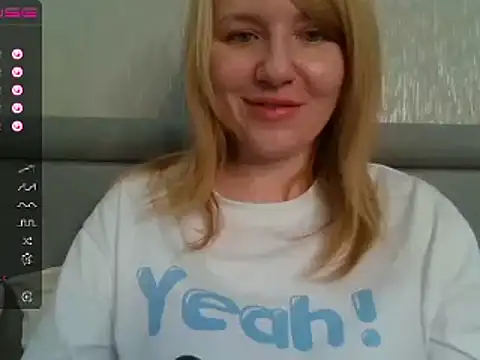 Snapshot of urbadkitty chatting on January 2025 07:26:01 AM urbadkitty online show from January 2025 07:26:01 AM