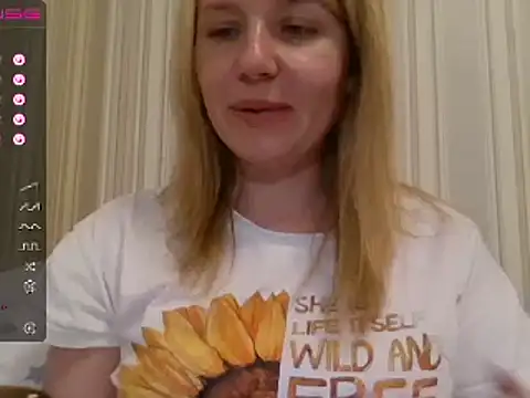 Snapshot of urbadkitty chatting on February 2025 06:29:02 PM urbadkitty online show from February 2025 06:29:02 PM