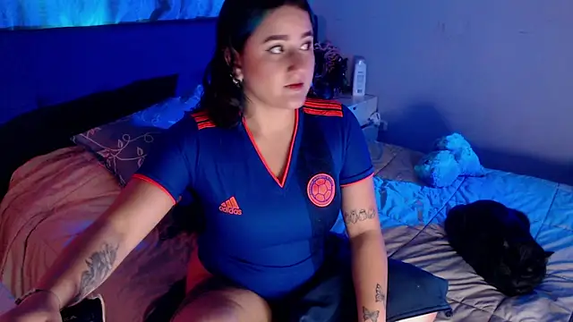 luna palmerau online show from June 2026 01:12:02 PM
