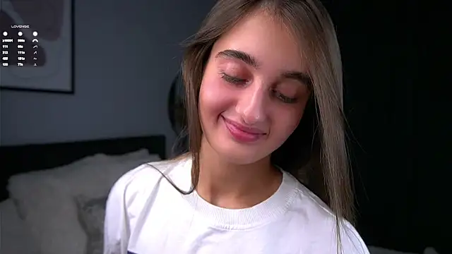 PiquingOgalala online show from October 2025 01:02:02 AM