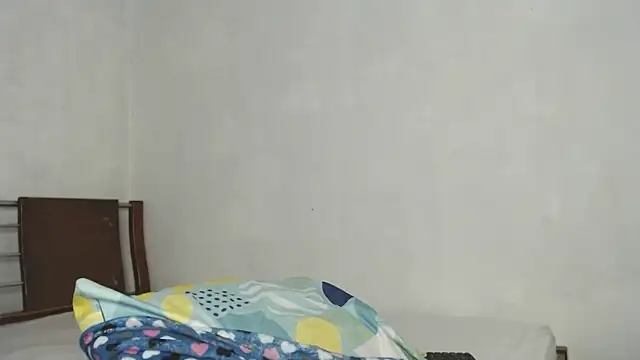 aleja rythm online show from May 2026 06:49:02 PM