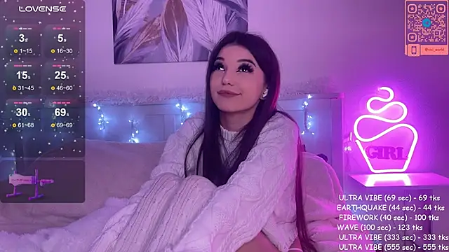 Snapshot of Veronica_leal chatting on January 2025 04:33:01 PM Veronica leal online show from January 2025 04:33:01 PM