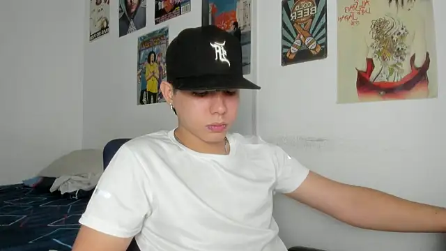 Snapshot of nathan_x1 chatting on November 2025 08:20:02 PM nathan x1 online show from November 2025 08:20:02 PM