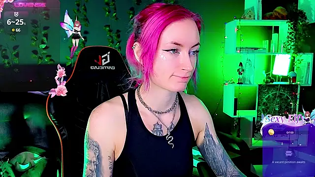 Snapshot of _HelenCarter chatting on January 2025 08:41:01 PM HelenCarter online show from January 2025 08:41:01 PM