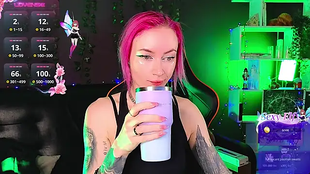 Snapshot of _HelenCarter chatting on January 2025 08:32:01 PM HelenCarter online show from January 2025 08:32:01 PM