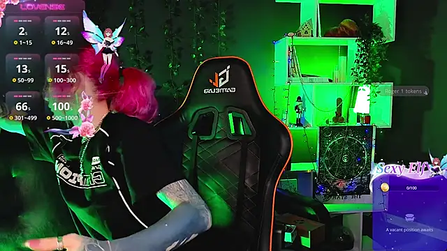 Snapshot of _HelenCarter chatting on January 2025 08:39:01 PM HelenCarter online show from January 2025 08:39:01 PM