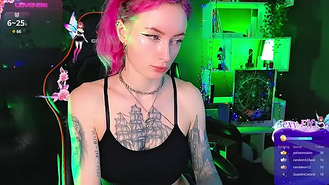 Snapshot of _HelenCarter chatting on January 2025 12:15:02 AM HelenCarter online show from January 2025 12:15:02 AM