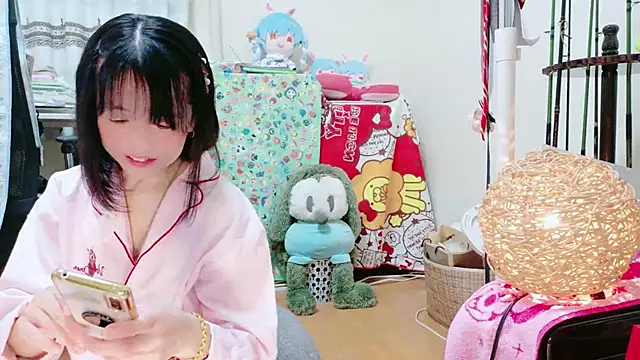 renapiyon8182 online show from February 2025 07:33:02 PM