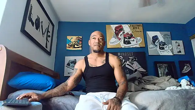 athephenomenal1 online show from November 2025 05:13:01 PM