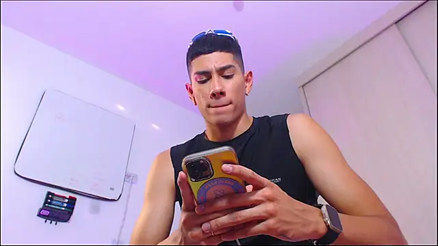 Valerio 20 online show from July 2026 10:42:02 PM