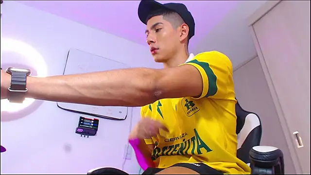 Valerio 20 online show from July 2026 10:27:02 PM