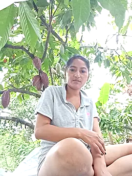 Snapshot of AdelinaMiran90 chatting on September 2025 03:34:02 PM AdelinaMiran90 online show from September 2025 03:34:02 PM