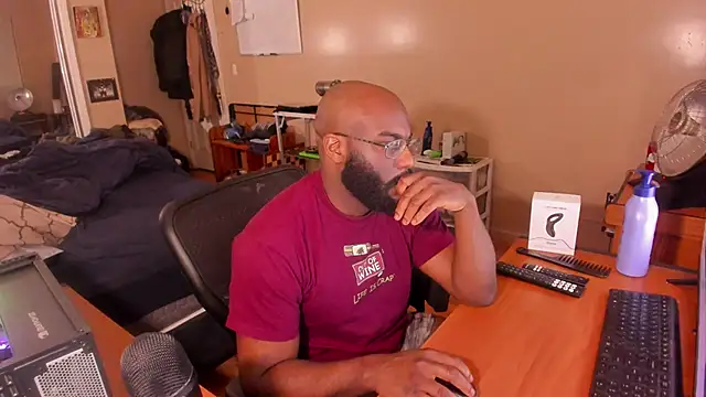 MrChuckDailyXXX online show from January 2025 06:14:02 AM