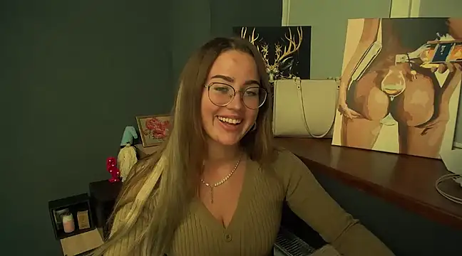 luxie milady online show from December 2024 03:12:02 PM