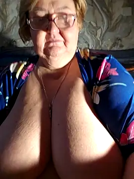 Awn290668 online show from November 2025 05:28:02 AM