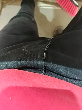 OLAJONES online show from June 2026 02:59:02 PM