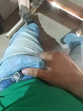 OLAJONES online show from June 2026 03:35:01 PM