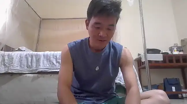 kisstoyousoon2024 online show from February 2025 03:20:02 PM