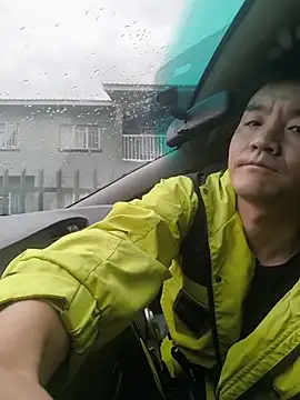 kisstoyousoon2024 online show from January 2026 05:55:01 AM