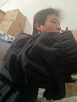 kisstoyousoon2024 online show from February 2026 11:28:01 AM