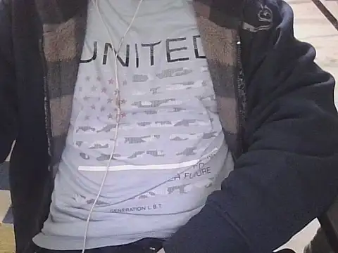 Snapshot of raka120294 chatting on February 2025 06:01:02 PM raka120294 online show from February 2025 06:01:02 PM