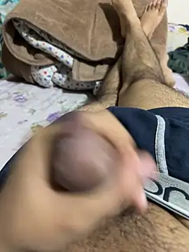 thecockybouy online show from January 2026 04:06:02 AM