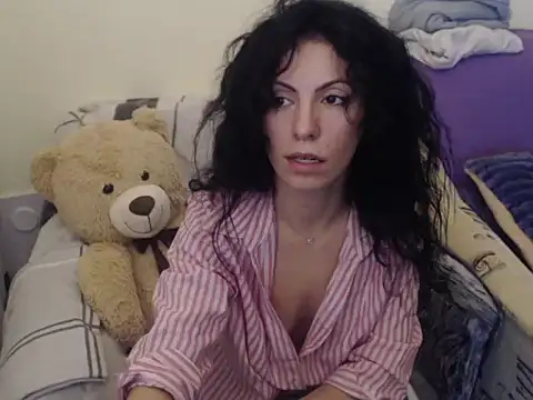 Snapshot of Emmatoo chatting on January 2026 01:49:02 PM Emmatoo online show from January 2026 01:49:02 PM