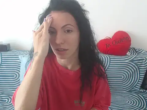 Emmatoo online show from June 2026 11:43:01 AM