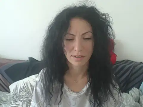 Emmatoo online show from June 2026 09:11:02 AM