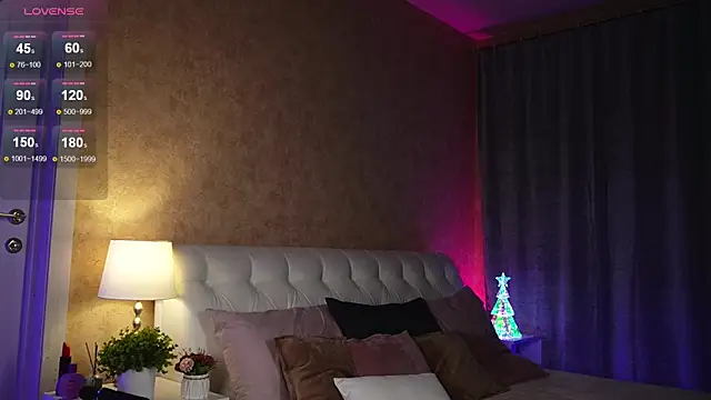 Snapshot of Amely_Young chatting on December 2024 05:36:01 AM Amely Young online show from December 2024 05:36:01 AM