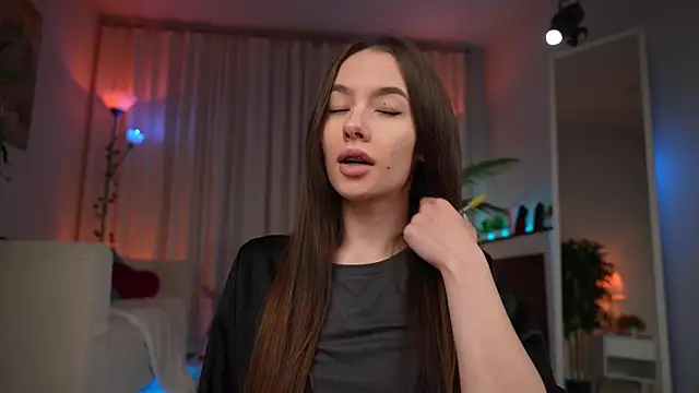 Amely Young online show from May 2026 01:13:01 AM