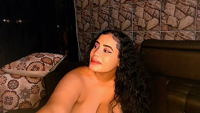 Emmacamille online show from February 2025 06:50:02 AM