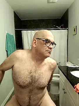 Snapshot of lou63ponce chatting on January 2025 02:08:02 PM lou63ponce online show from January 2025 02:08:02 PM