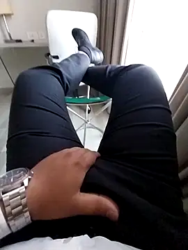 Divyansh 27 online show from March 2026 12:43:02 PM