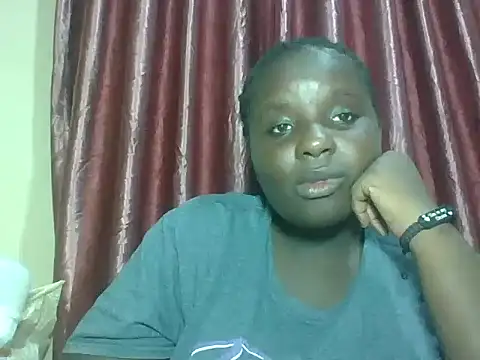 hotebbbyy online show from December 2025 04:58:01 PM