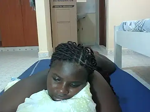 hotebbbyy online show from January 2026 06:39:02 AM