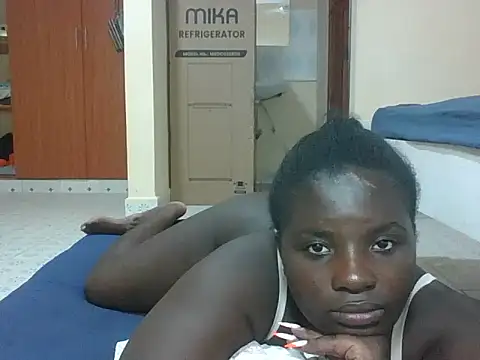 hotebbbyy online show from February 2026 11:13:01 AM