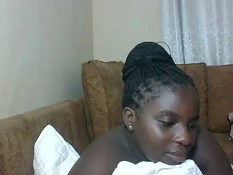 hotebbbyy online show from June 2026 08:00:02 PM